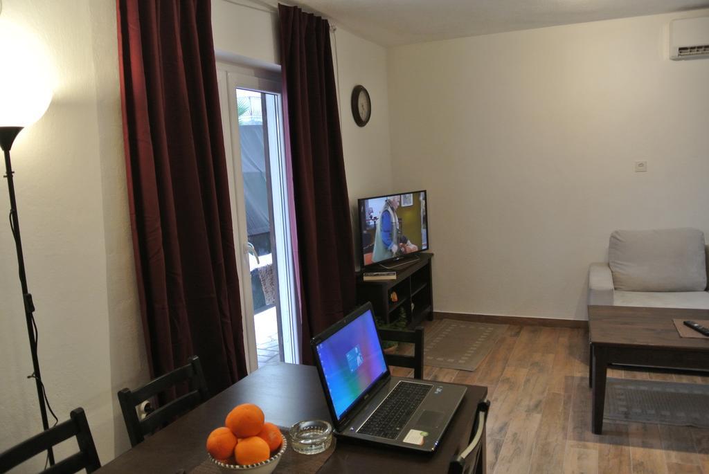 Apartments Priko Stari Grad  Δωμάτιο φωτογραφία