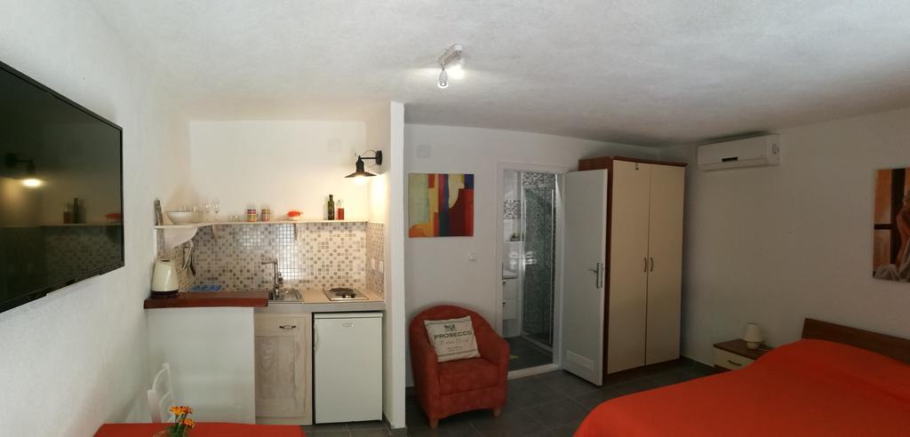 Apartments Priko Stari Grad  Εξωτερικό φωτογραφία